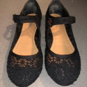 Black lace Mary Janes